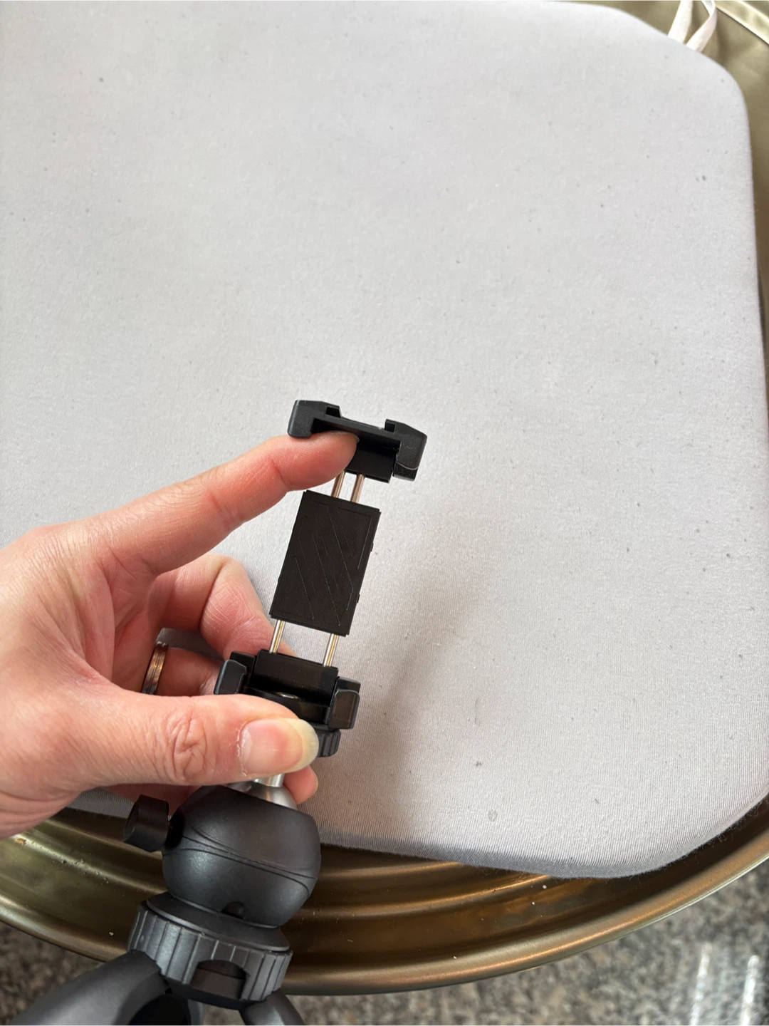 Black Mini Tripod for Smartphone - photo 3