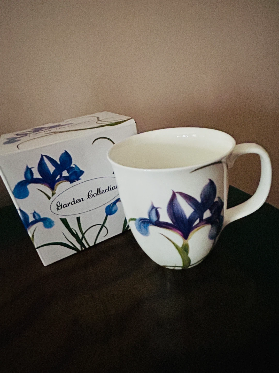 NEW Blue Iris Bone china coffee Mug