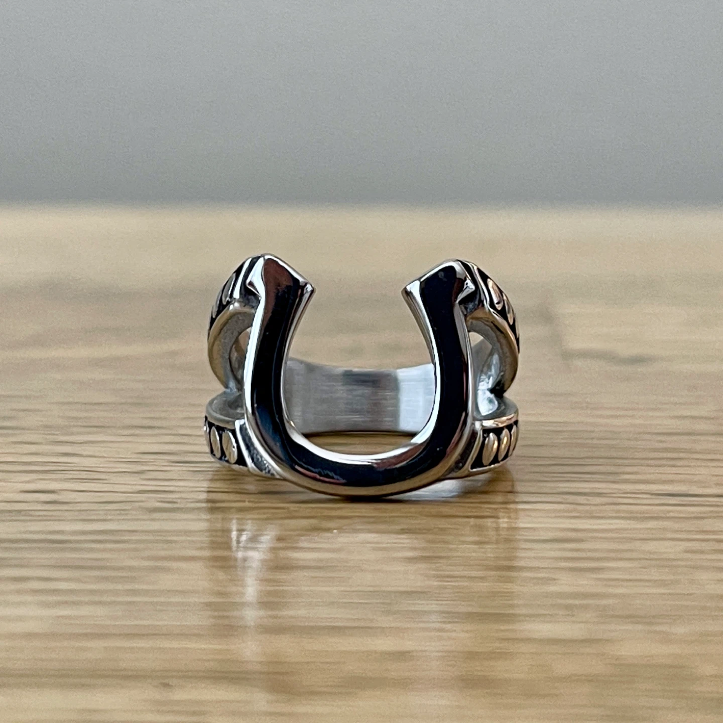 Horseshoe stainless steel ring (size 9) - photo 2