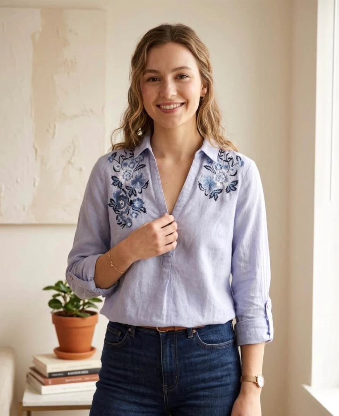 Embroidered Blend Shirt - Women's small
