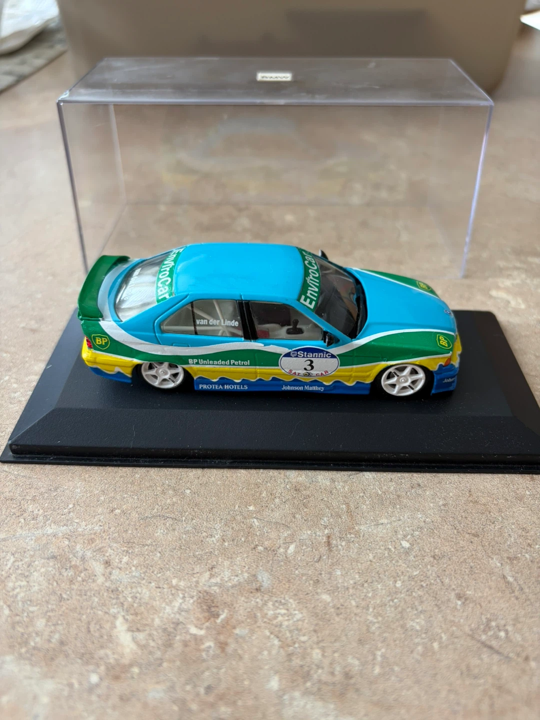 Minichamps BMW 318is S.v.d. Linde Stannic TCC '94 Diecast Model - photo 4