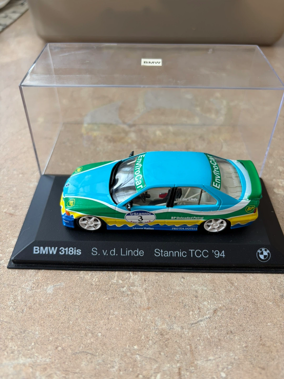 Minichamps BMW 318is S.v.d. Linde Stannic TCC '94 Diecast Model