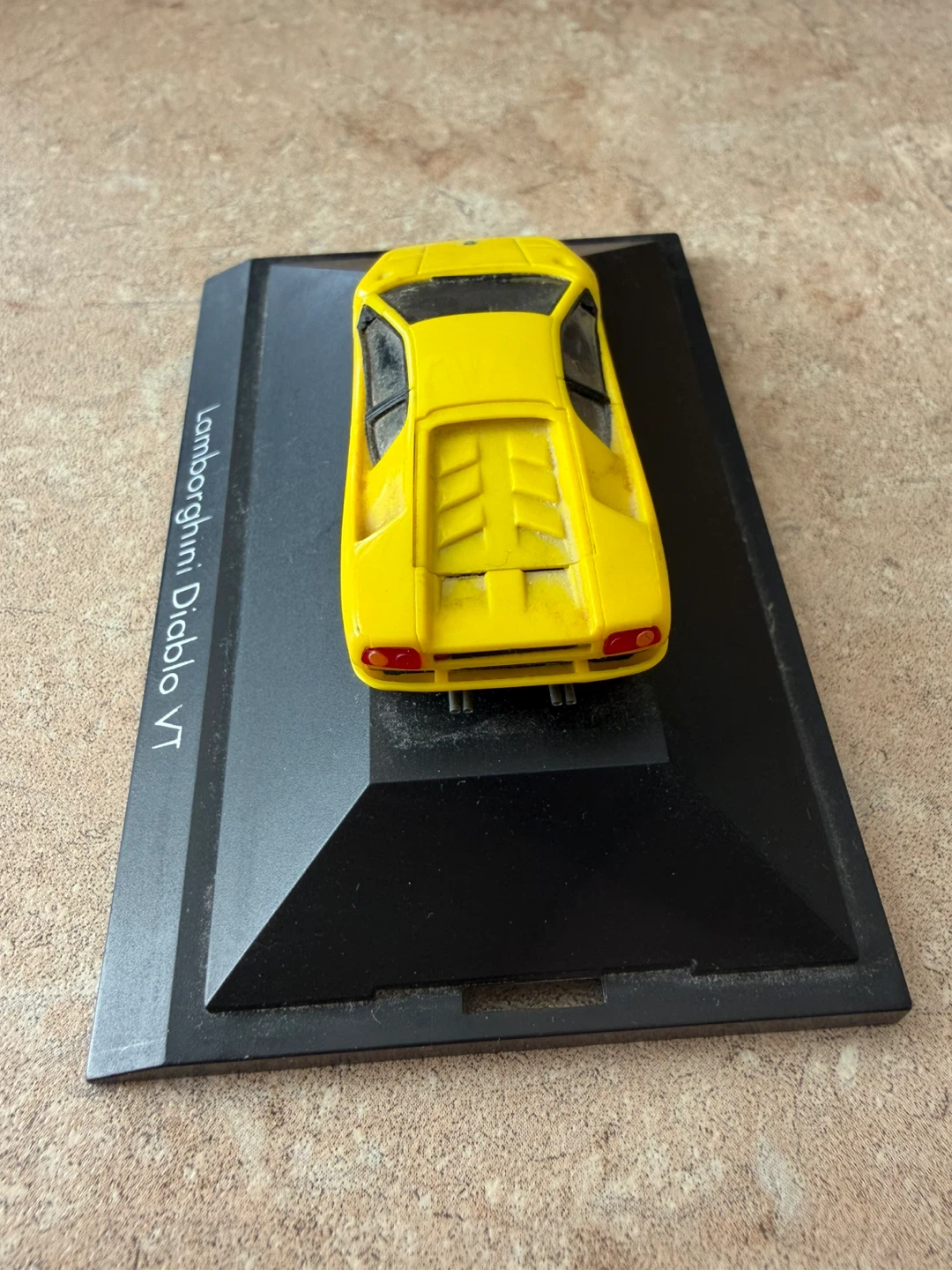 Yellow Lamborghini Diablo VT Model Car - photo 4