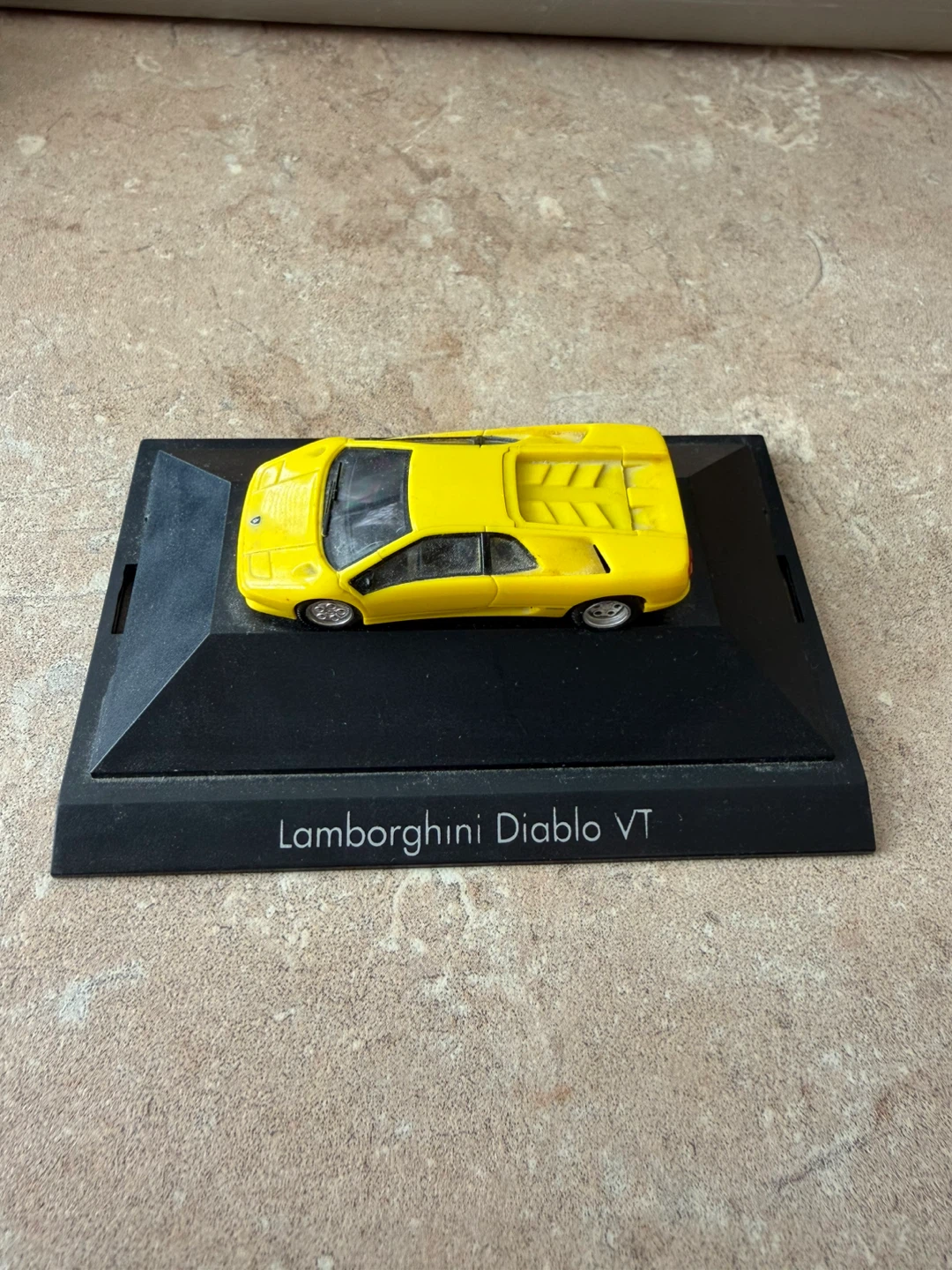 Yellow Lamborghini Diablo VT Model Car