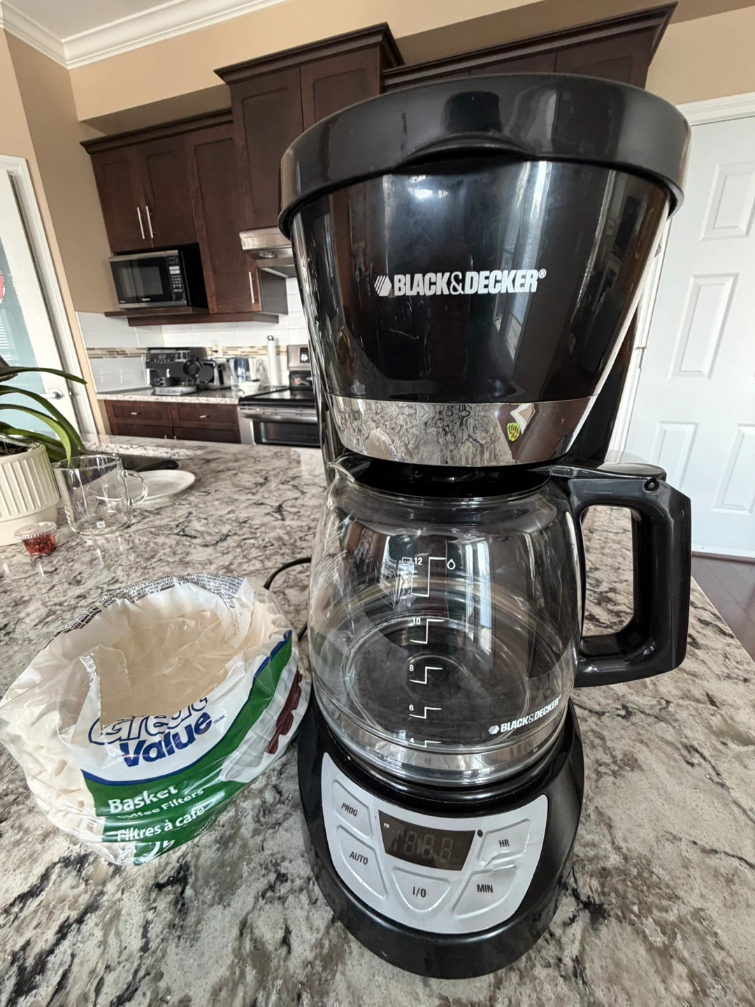 Black & Decker 12-Cup Coffee Maker