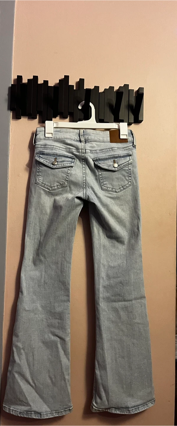 Aéropostale Low Rise Flare Jeans - photo 4
