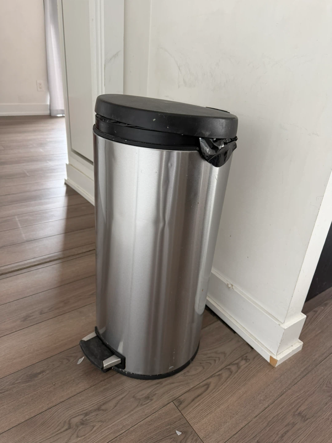 Stainless Steel Step Trash Can - photo 2