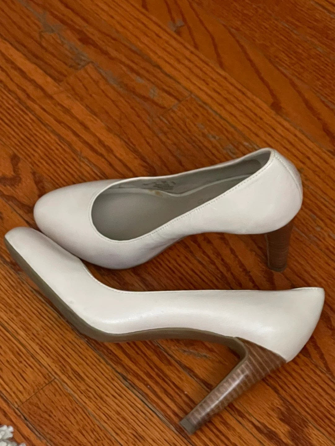 Franco Sarto White Leather Pumps - Women's Size 7M🥕 - photo 3