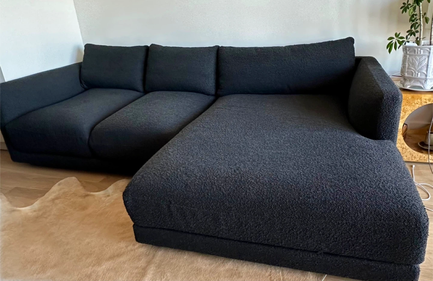 Interior Define Custom Lukas 3-Seat Chaise Sofa in Black Boucle - photo 4
