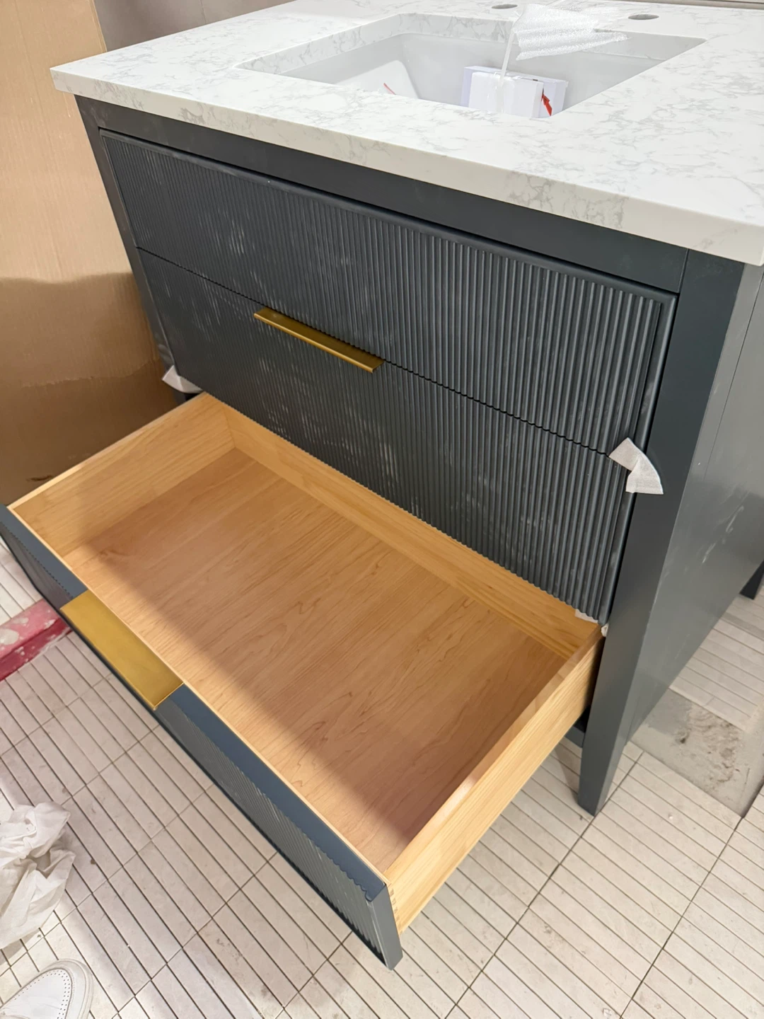 1,300 on Wayfair. 36in Vintage blue wood engineered stone - photo 5