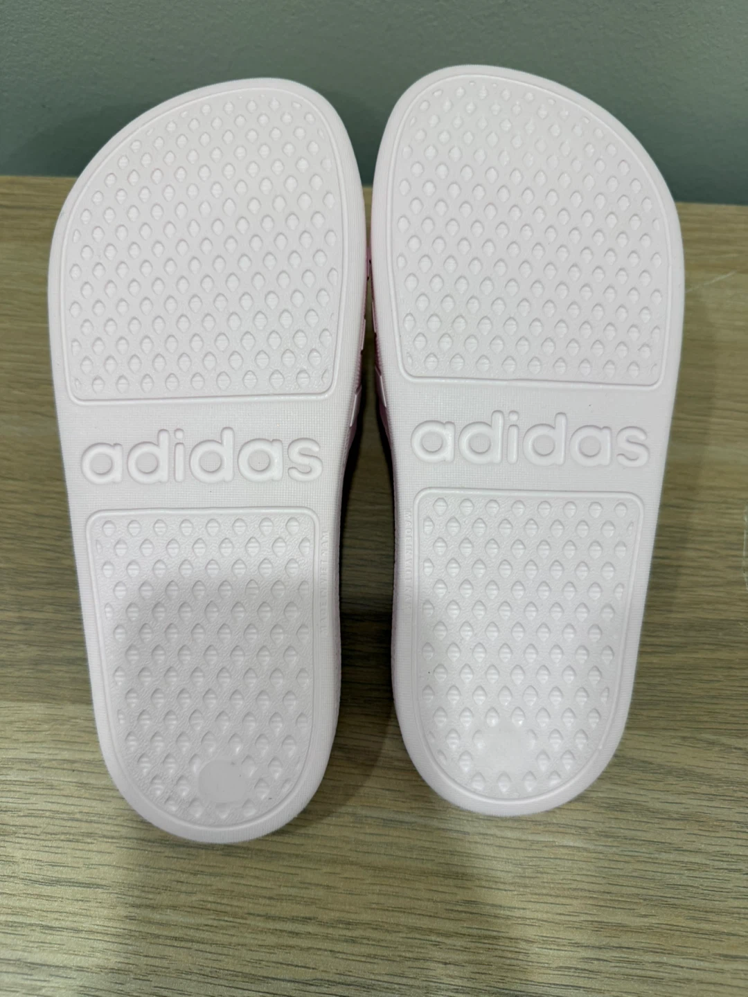 Adidas Slides - photo 3