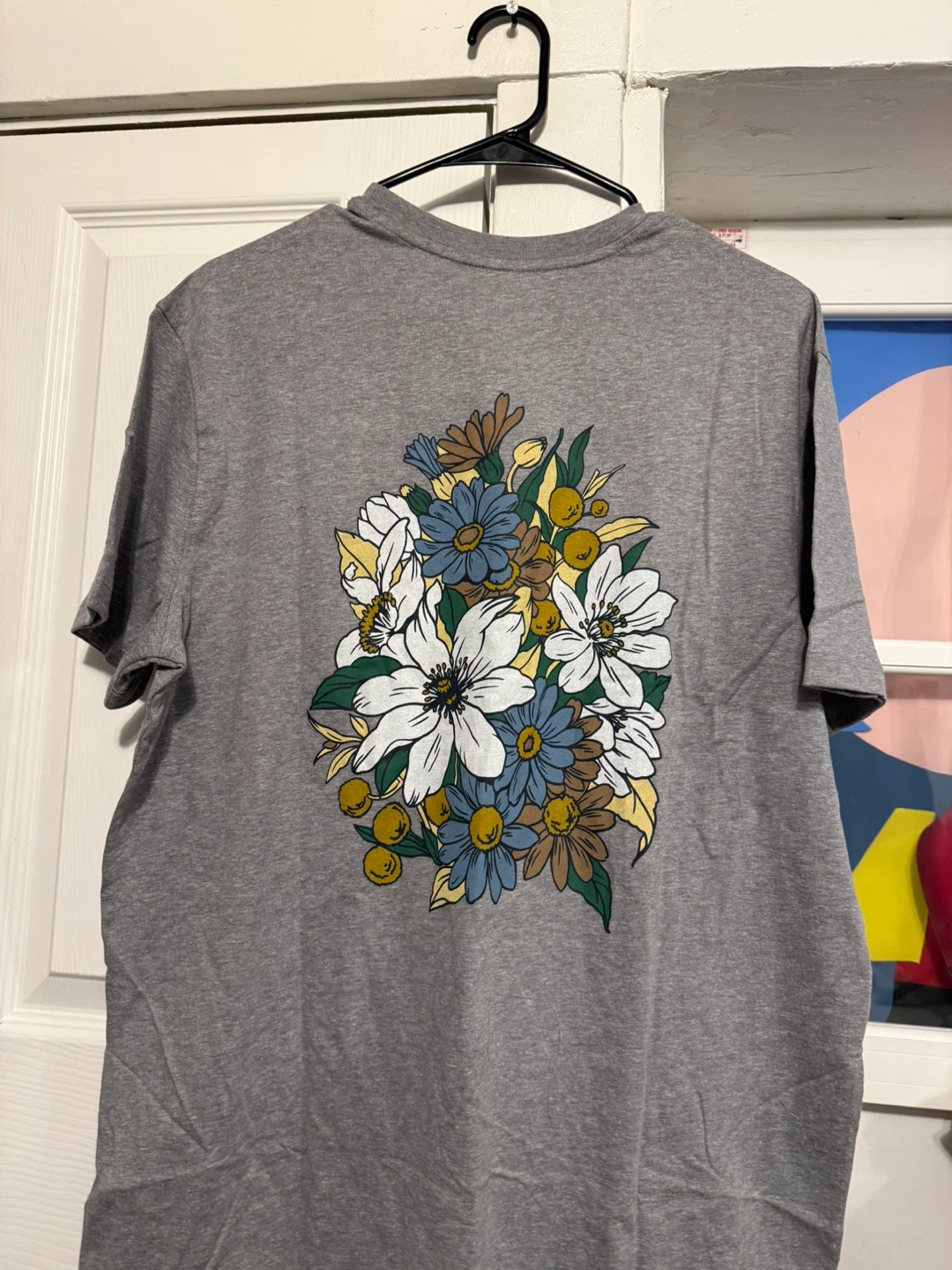 Target Goodfellow & Co. Gray Floral T-Shirt