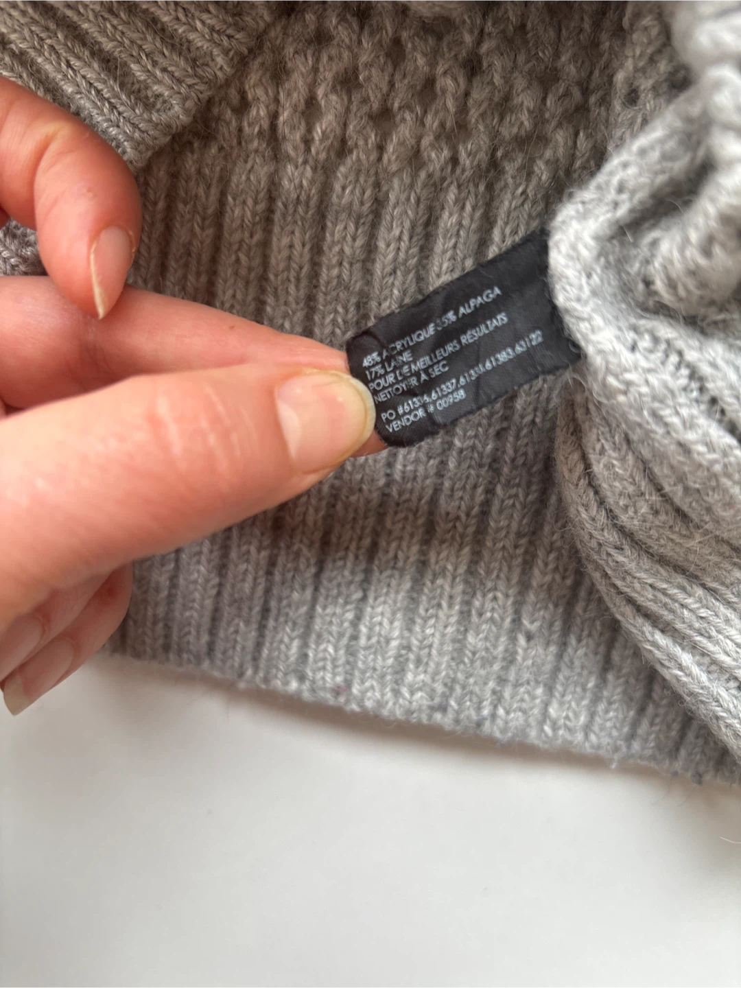 Club Monaco Grey Knit Sweater - photo 4