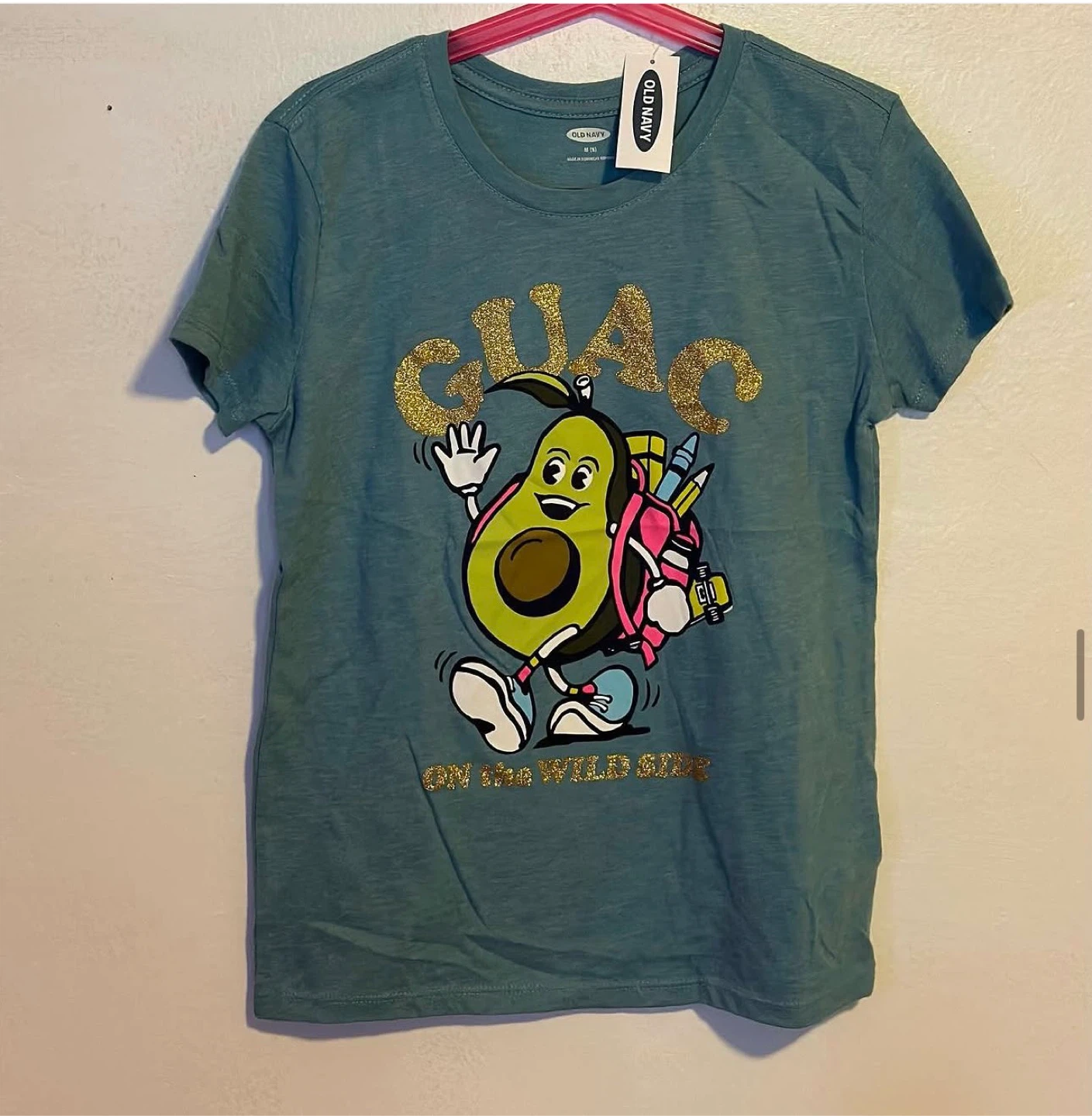 GIRLS TSHIRT (SIZE: MEDIUM)