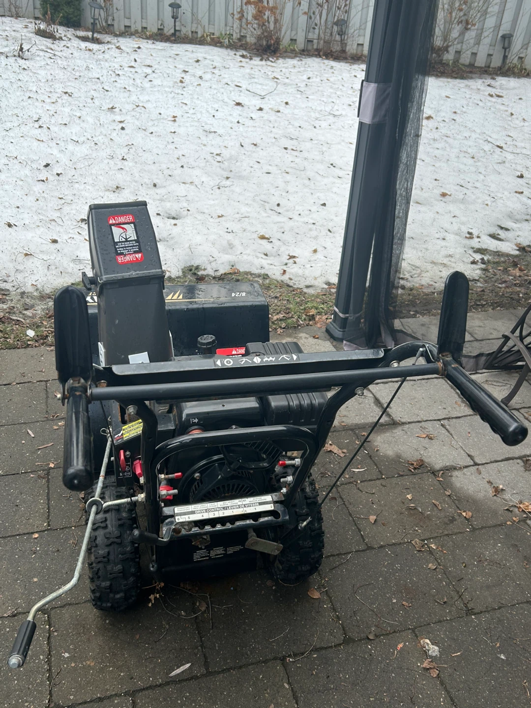 Murray Select 8/24 Snowblower - photo 3