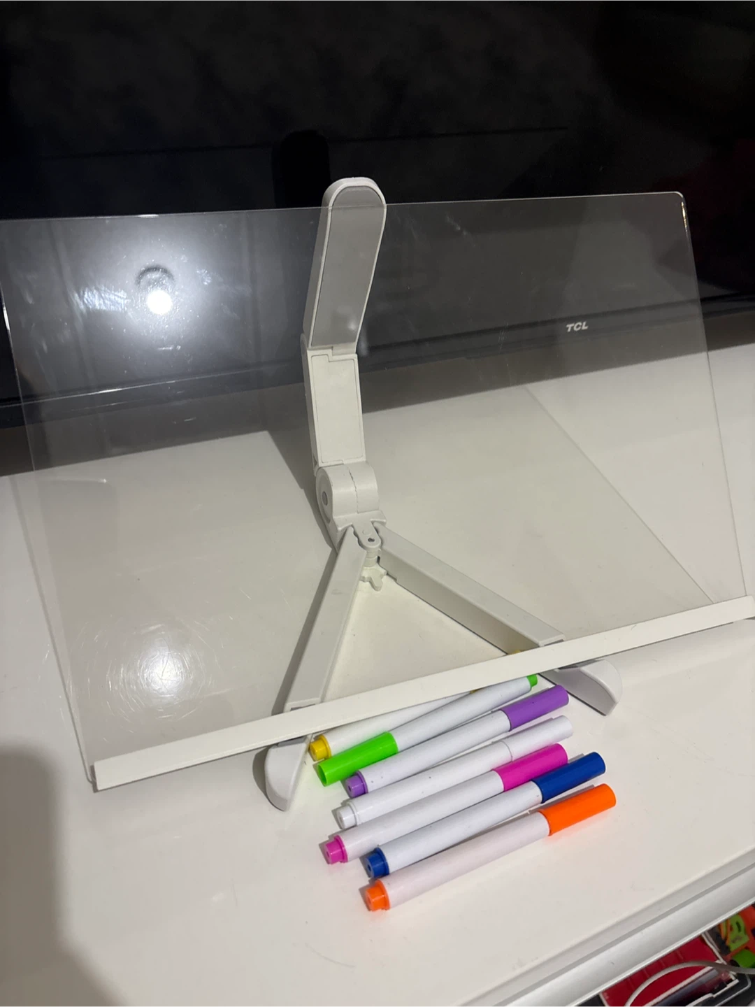 Light-Up Drawing Board with Markers - photo 4