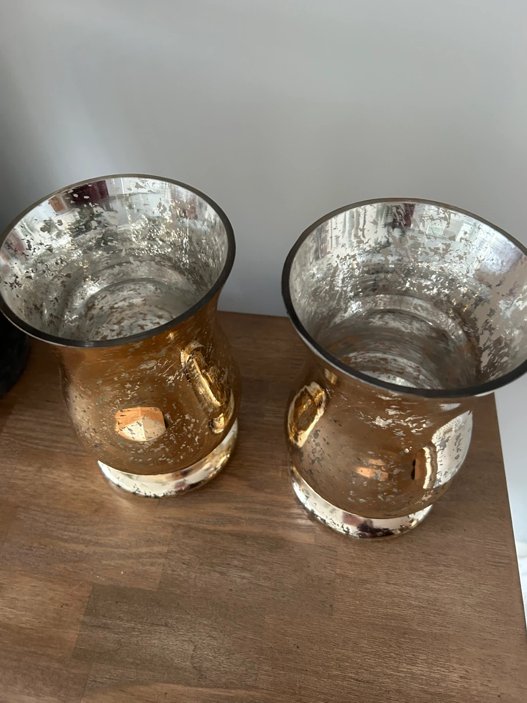 Set of 2 Gold Mercury Glass Vases - photo 2