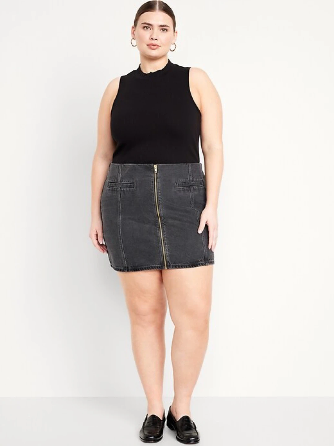 Old Navy Mid-rise Black Denim Mini Skirt Plus Size 18
