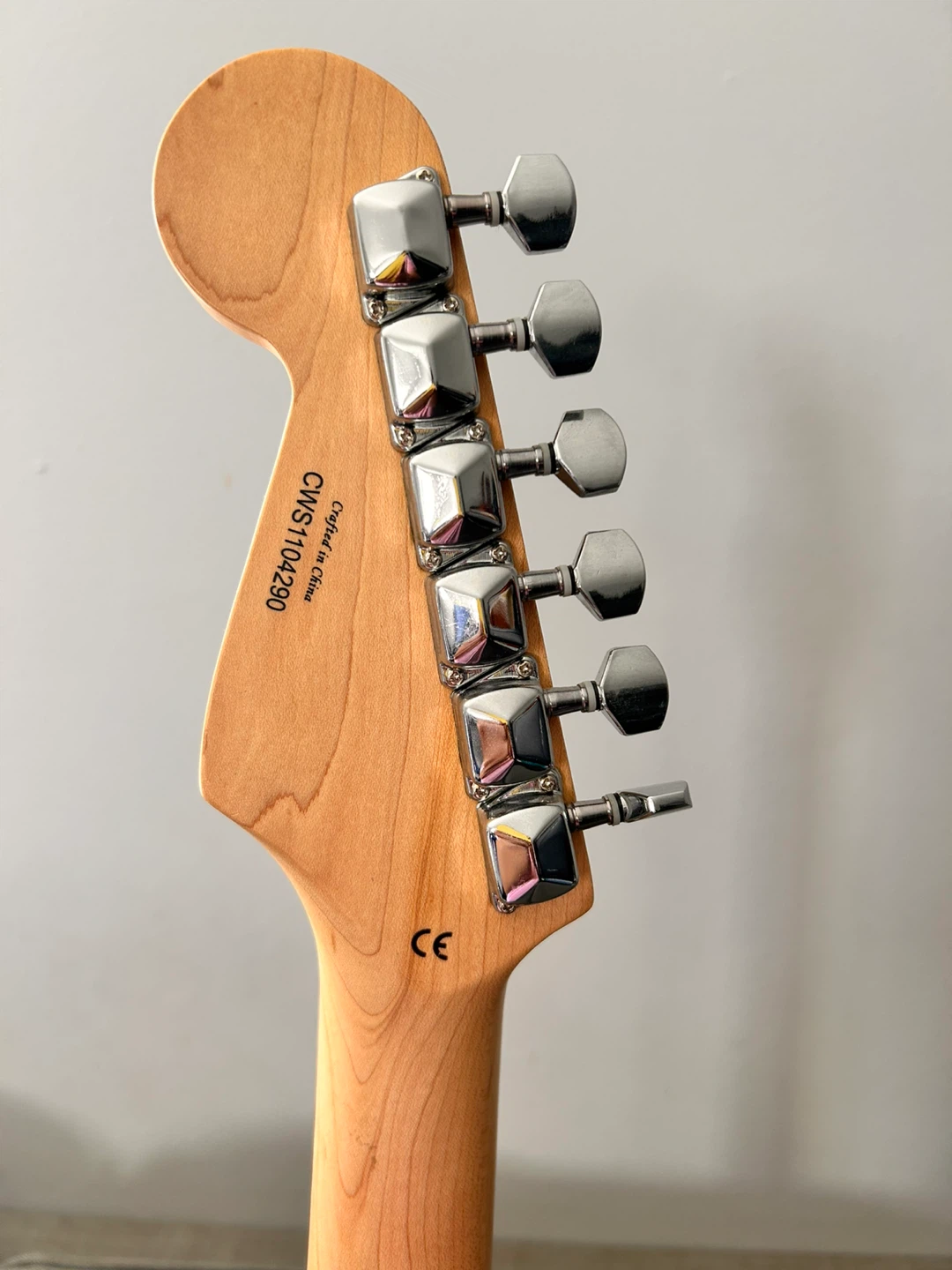 Fender StarCaster Strat Electric Guitar - photo 4