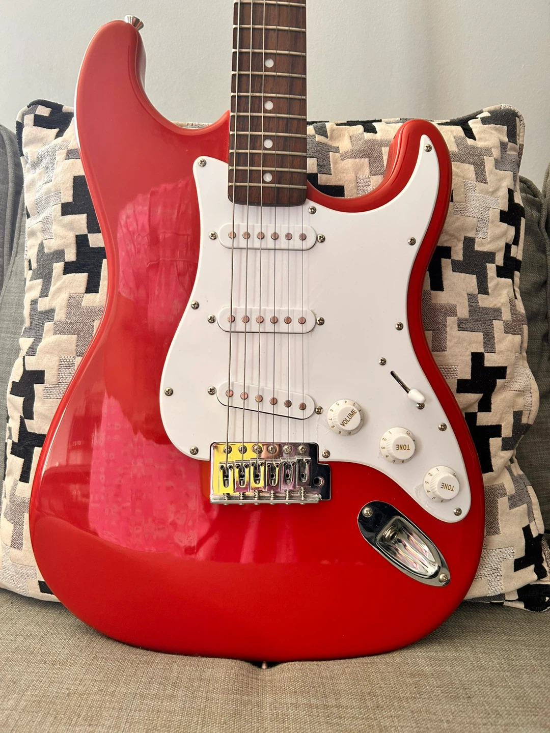 Fender StarCaster Strat Electric Guitar - photo 2