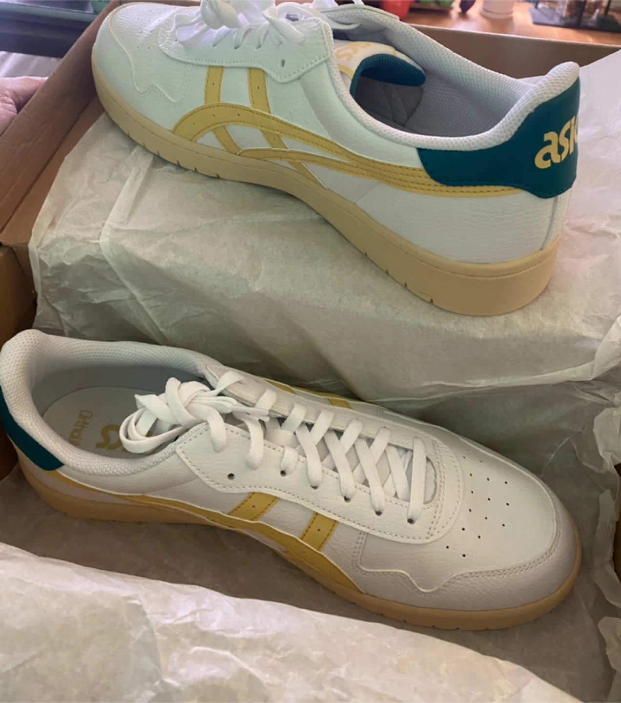 ASICS White & Yellow Low-Top Sneakers - photo 2