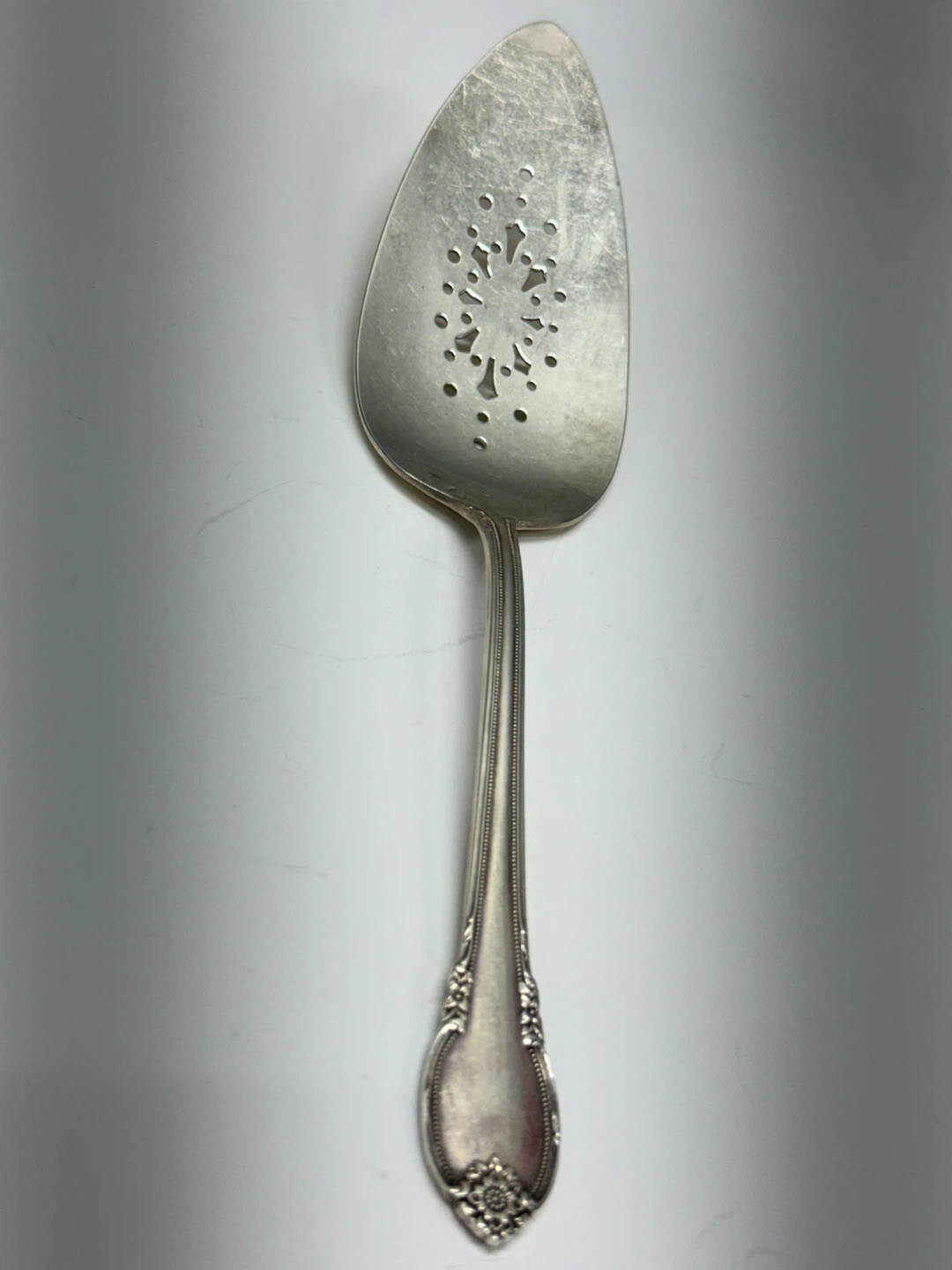 1847 Rogers Bros. Remembrance Silver Plated Pie Server - photo 5