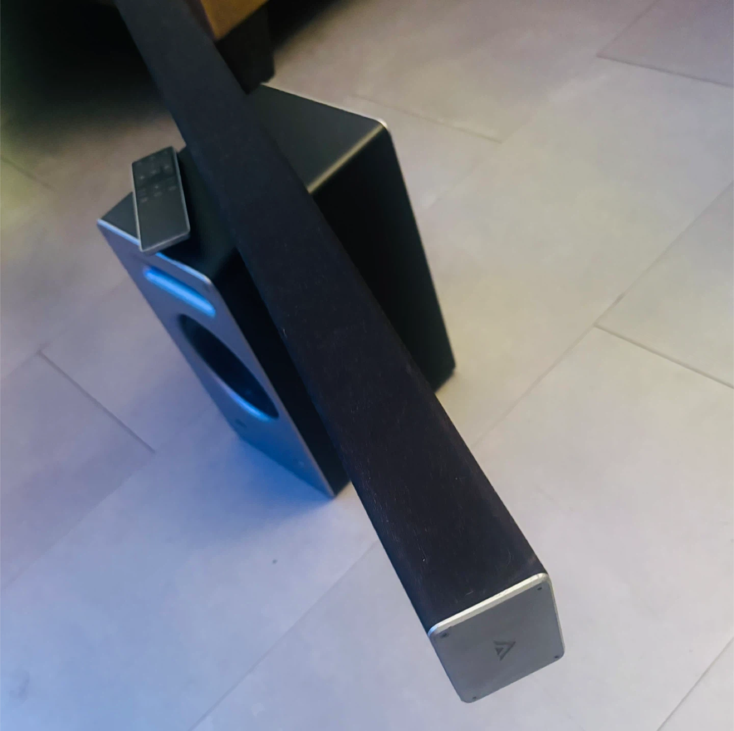 Soundbar and Subwoofer with Remote - photo 2