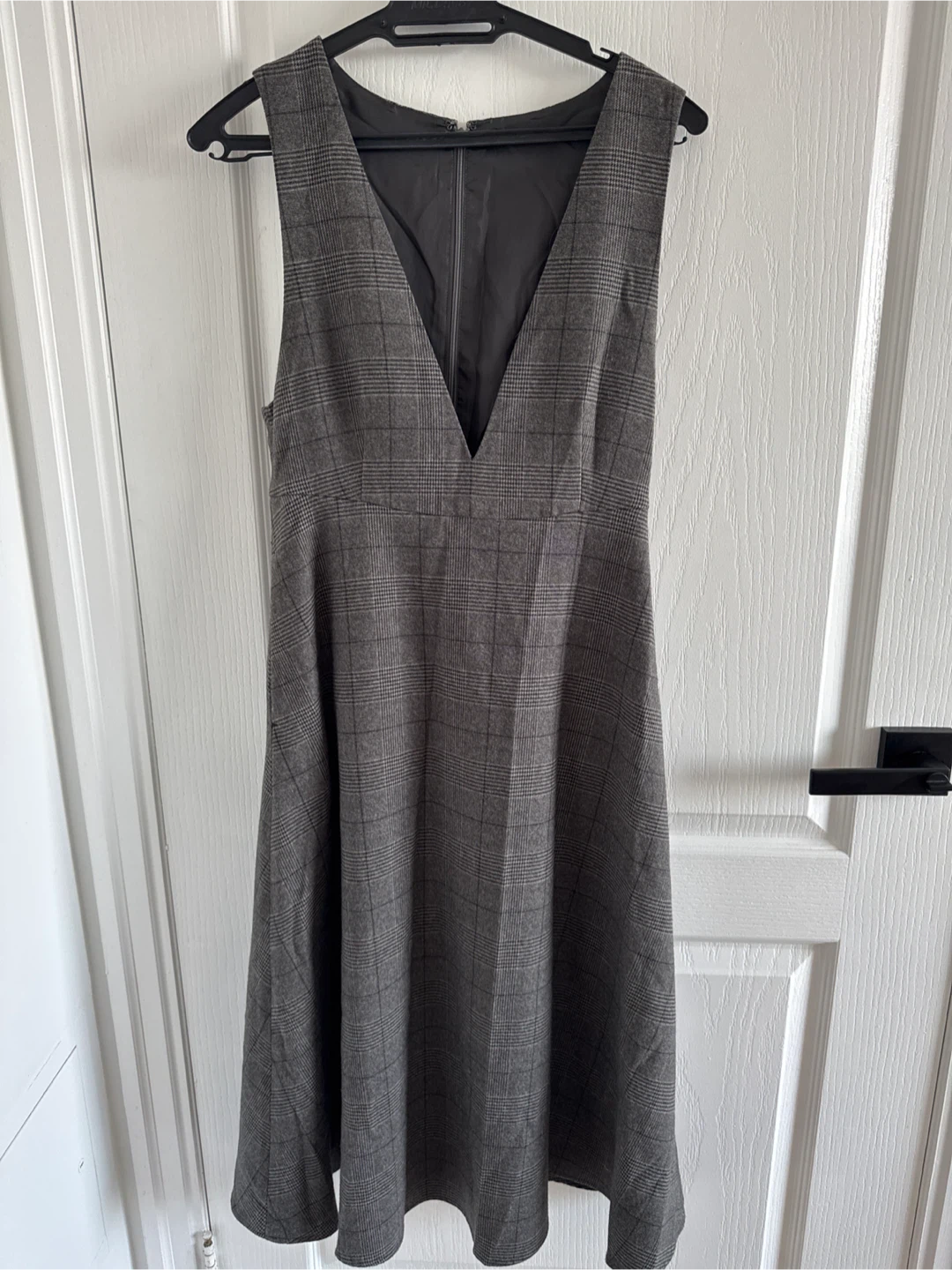 Grey Plaid Sleeveless Long Dress