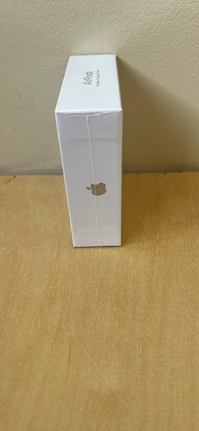 Apple AirPods with Wireless Charging Case - photo 2
