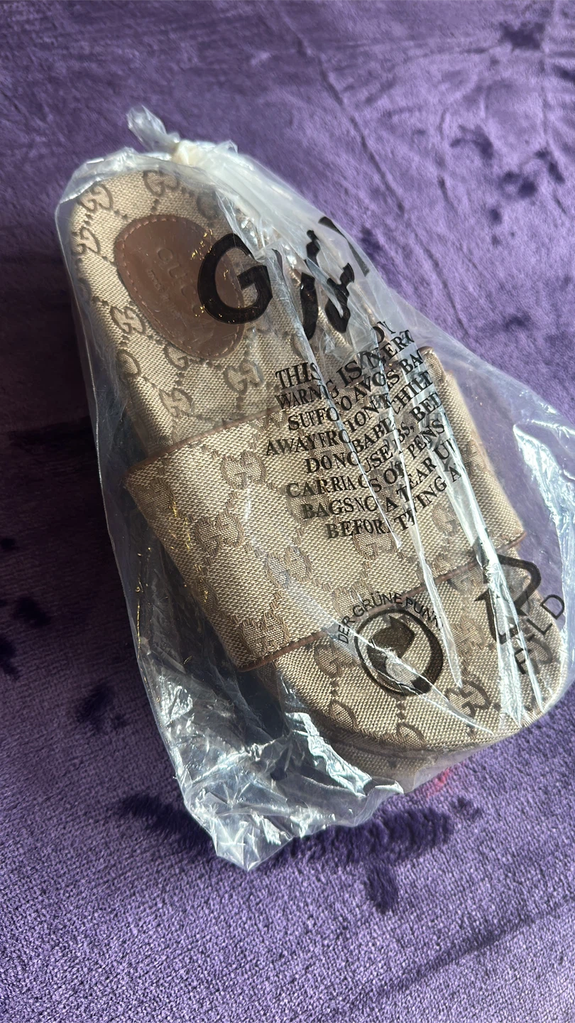 Gucci Slides - photo 3