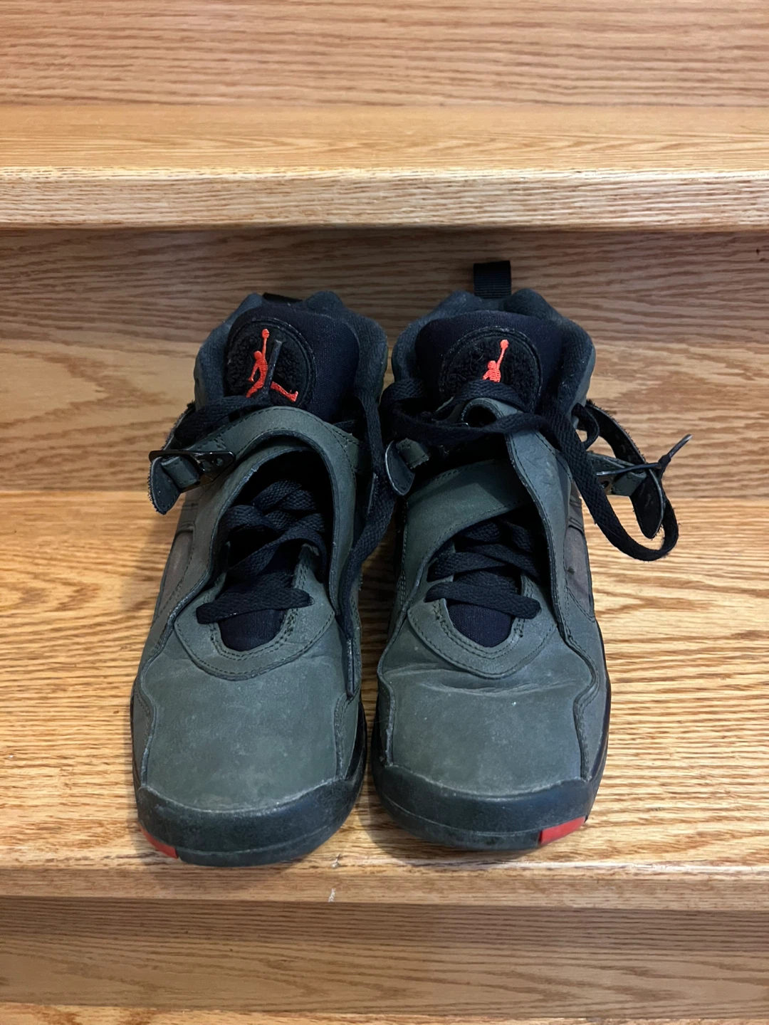 Nike Air Jordan 8 Retro Shoes Youth Size 5.5Y