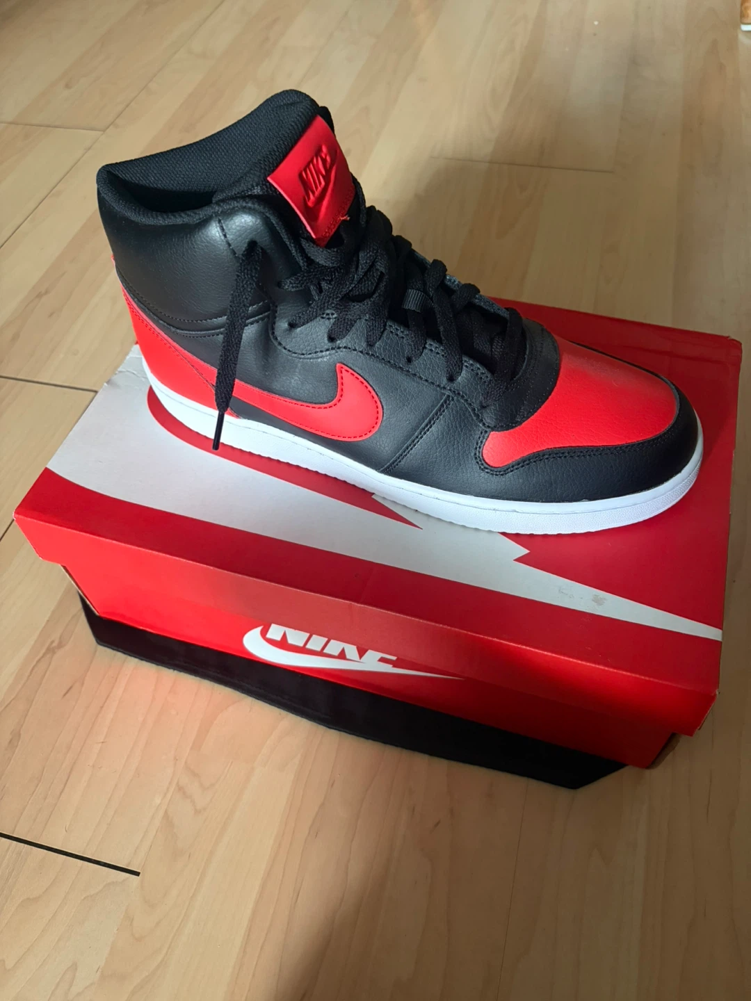 Red Nike Mid-Tops 11.5
