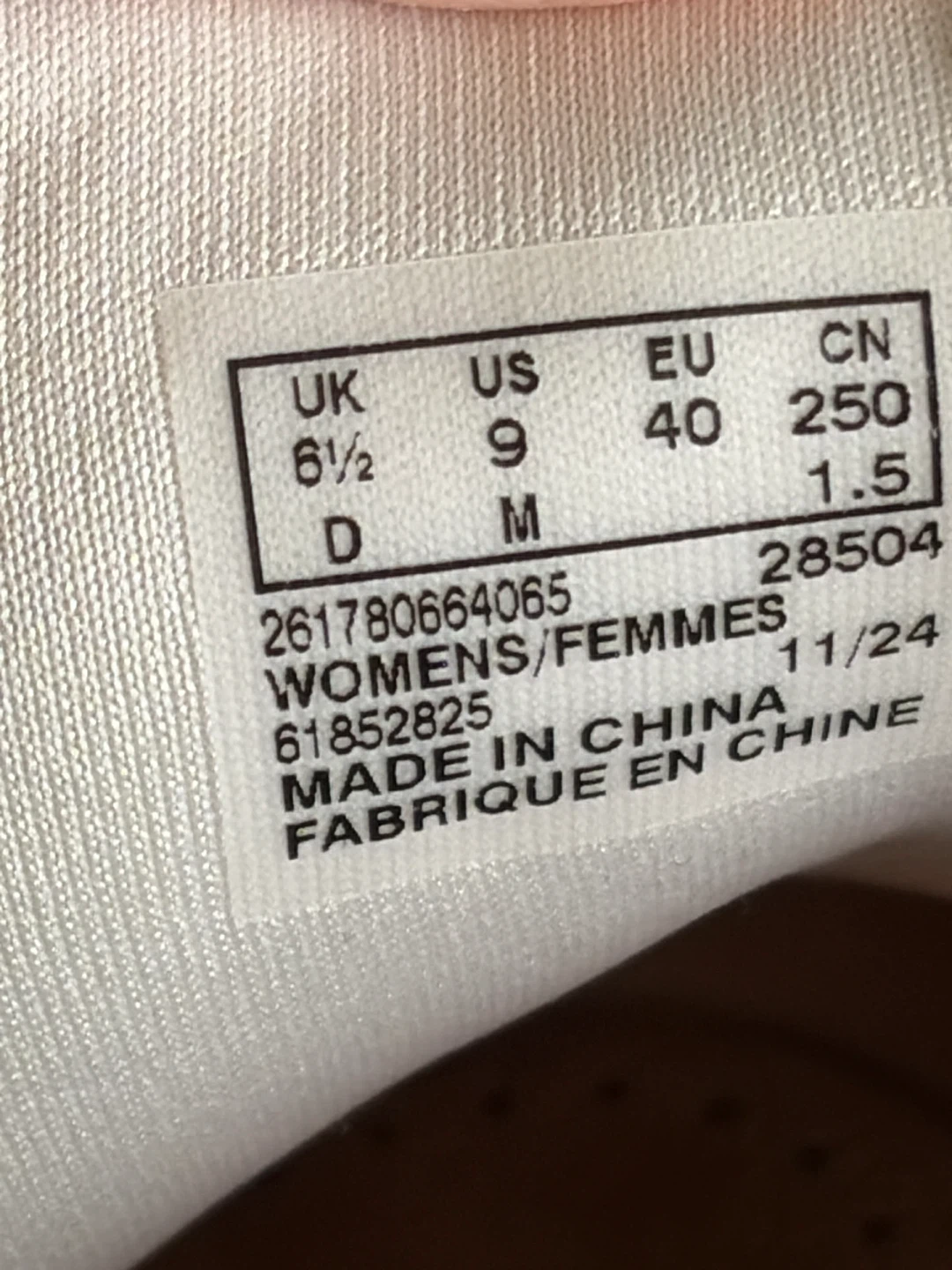 Clarks Collection Women's Sneakers - Beige Canvas - Size 9 - photo 4