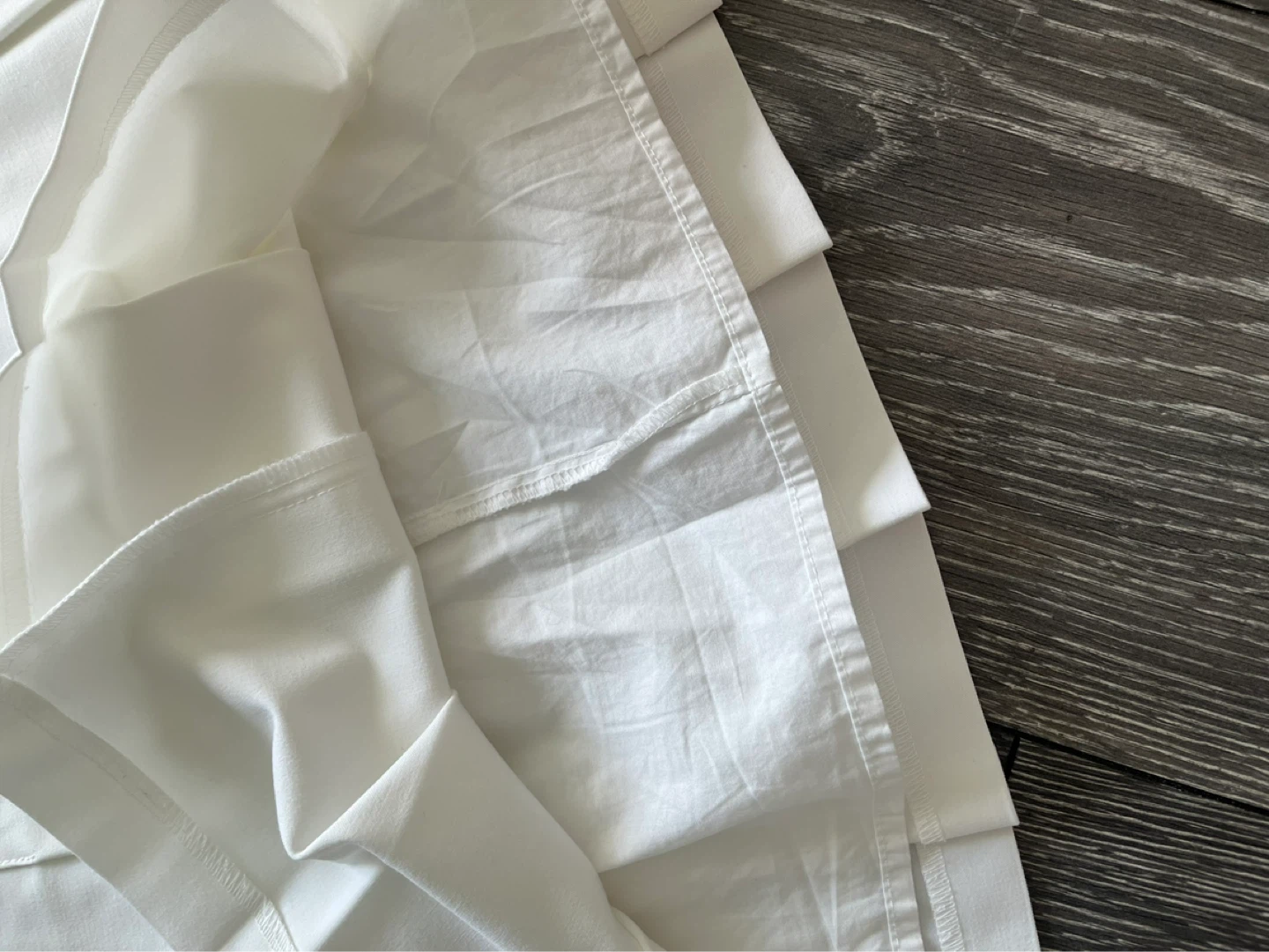 Aritzia Sunday Best White Pleated Skirt Size 4 - photo 3