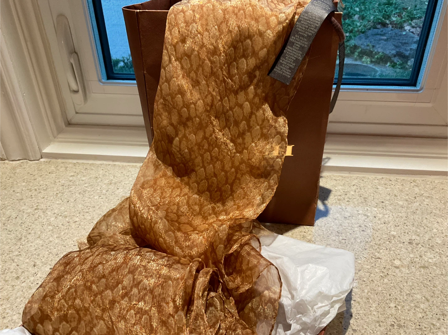 Coach Metallic Snake Print Scarf. Gold - photo 4