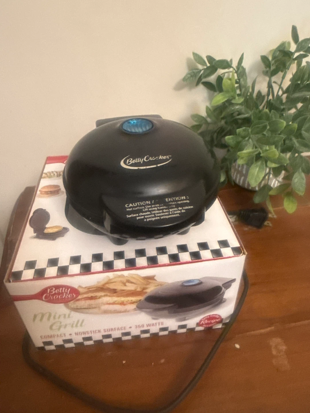 Betty Crocker Mini Grill
