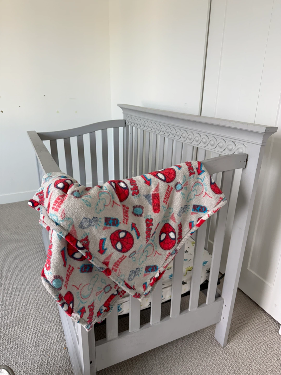 Grey Convertible Crib - photo 2