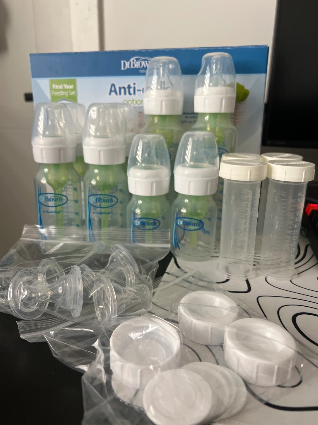 Dr. Brown's Natural Anti-Colic First Year Feeding Set - photo 2