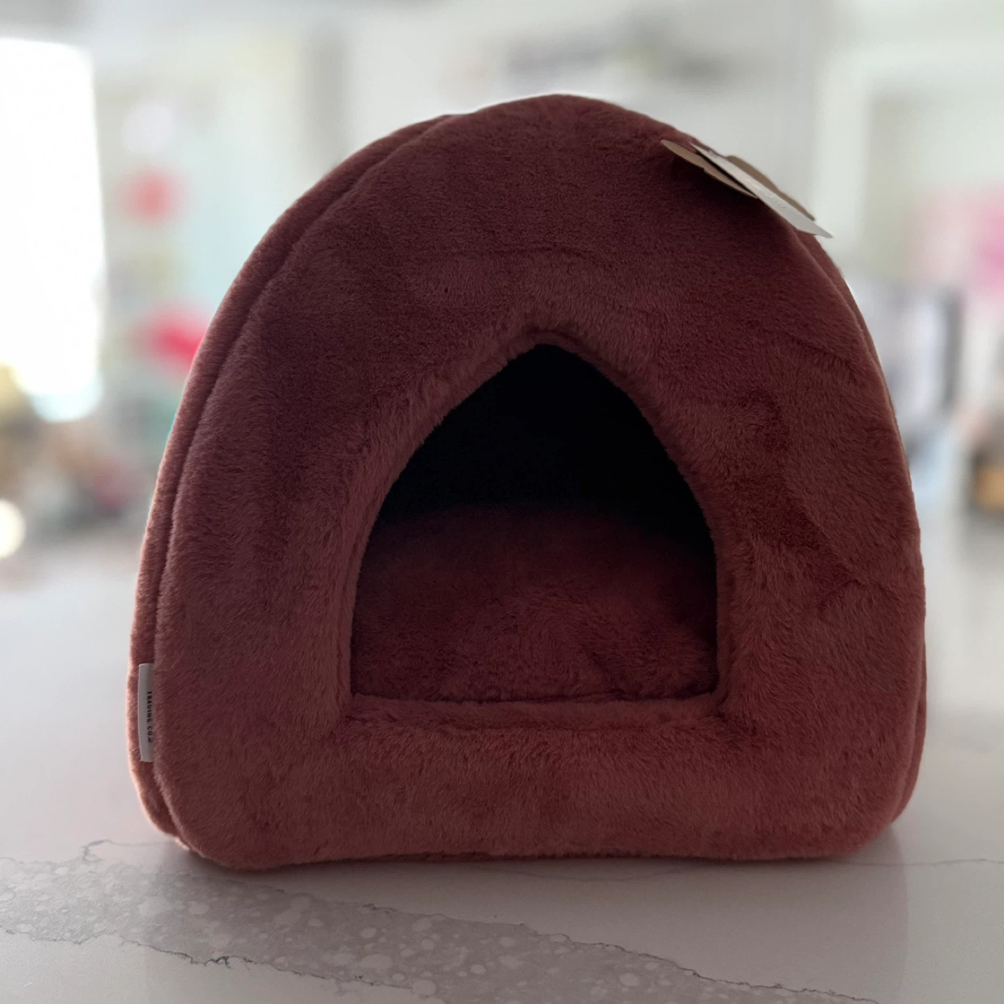 Queen Pet Bed 18" X 15" X 15" - photo 2