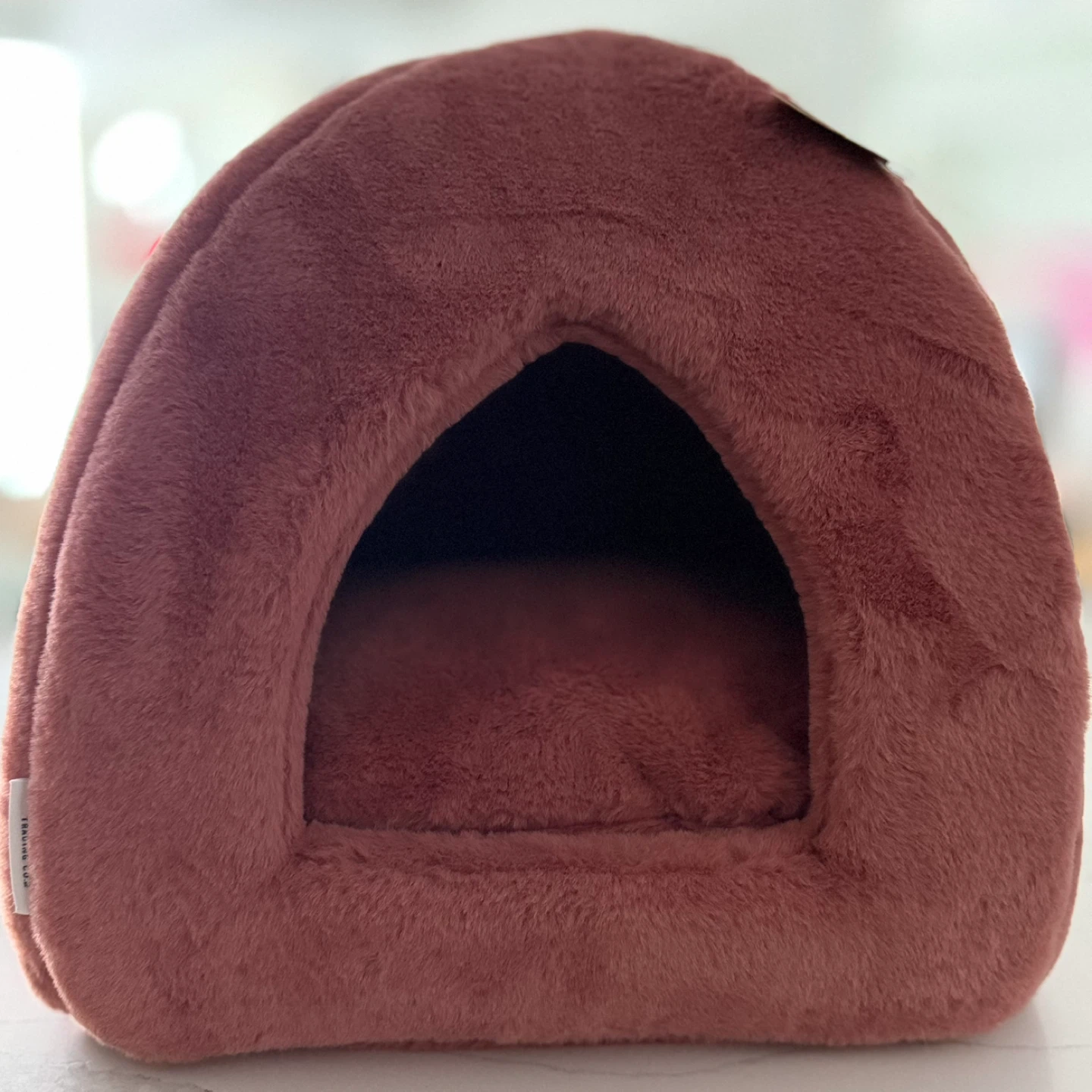 Queen Pet Bed 18" X 15" X 15"