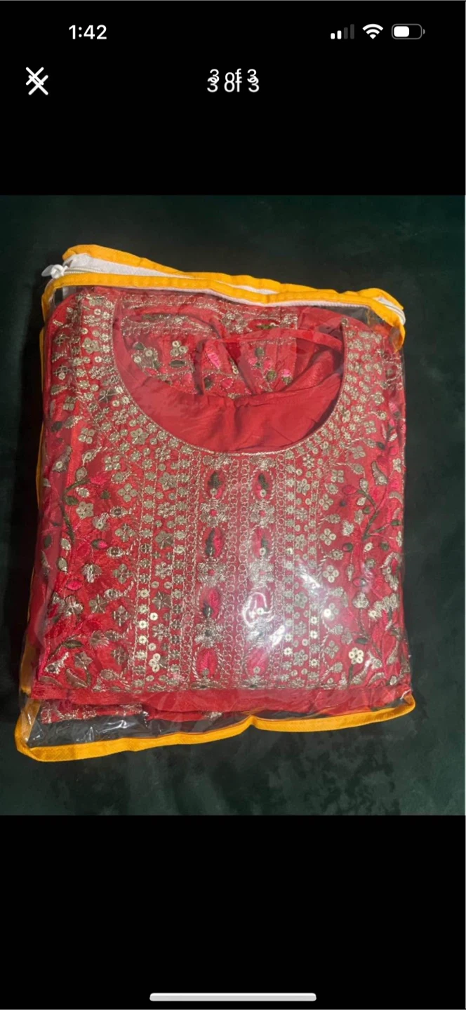 Red Embroidered Salwar Kameez Set - photo 3