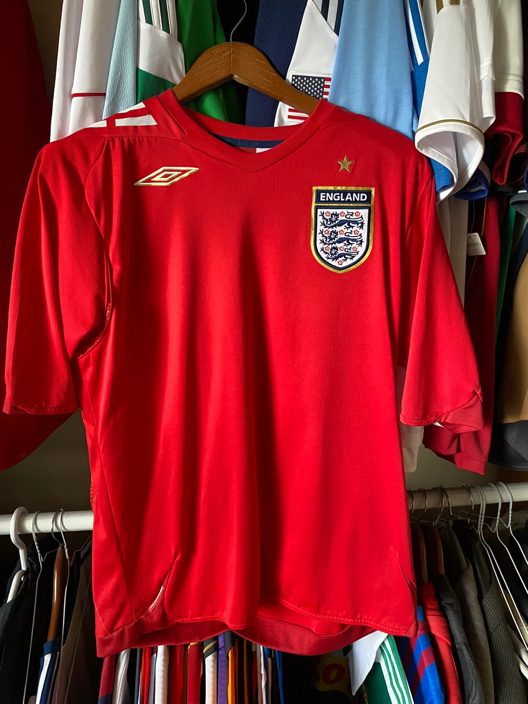 LOT England World Cup Soccer Jersey L EPL BPL Premier League - photo 3