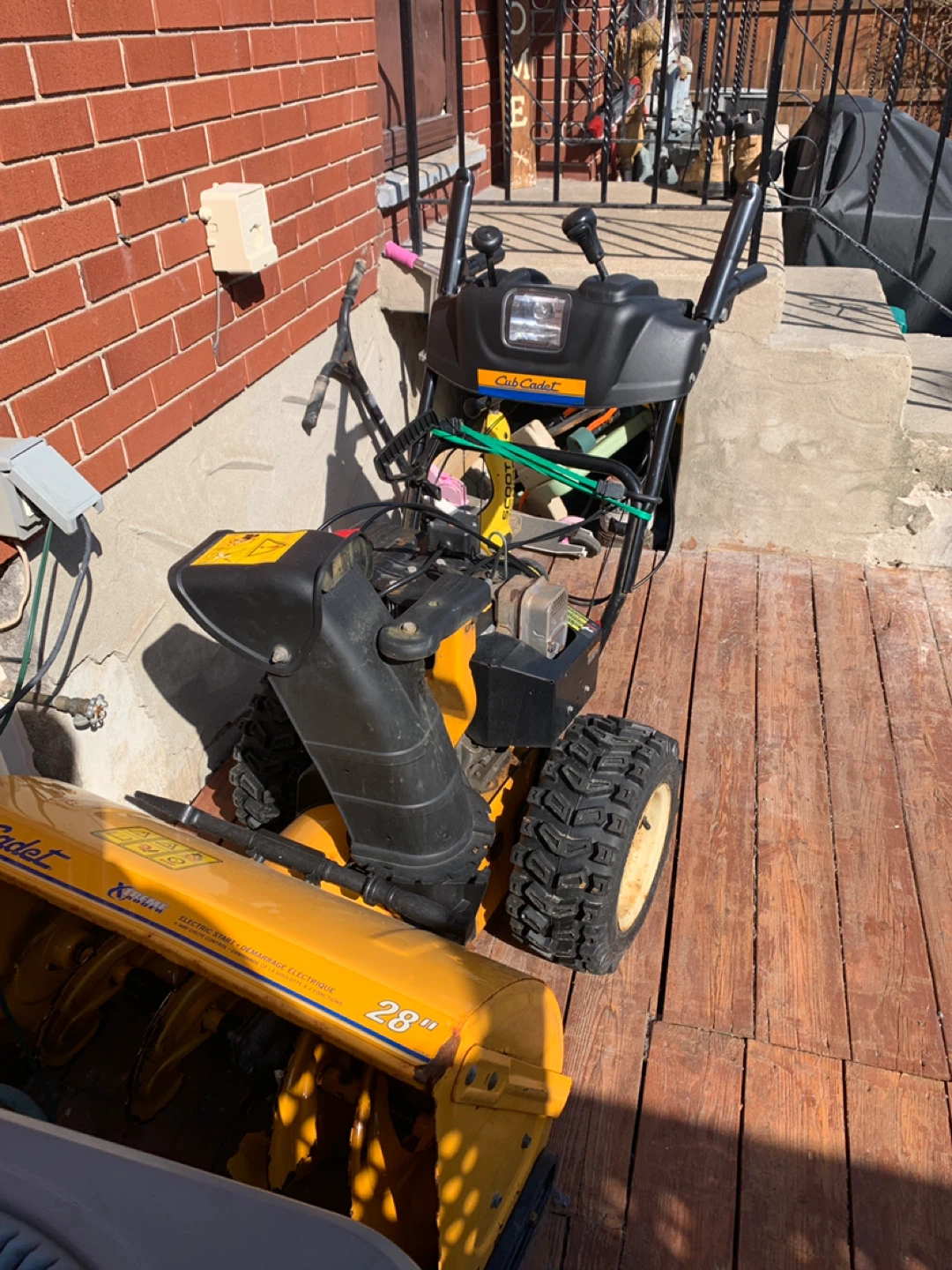 Cub Cadet Snowblower - photo 3