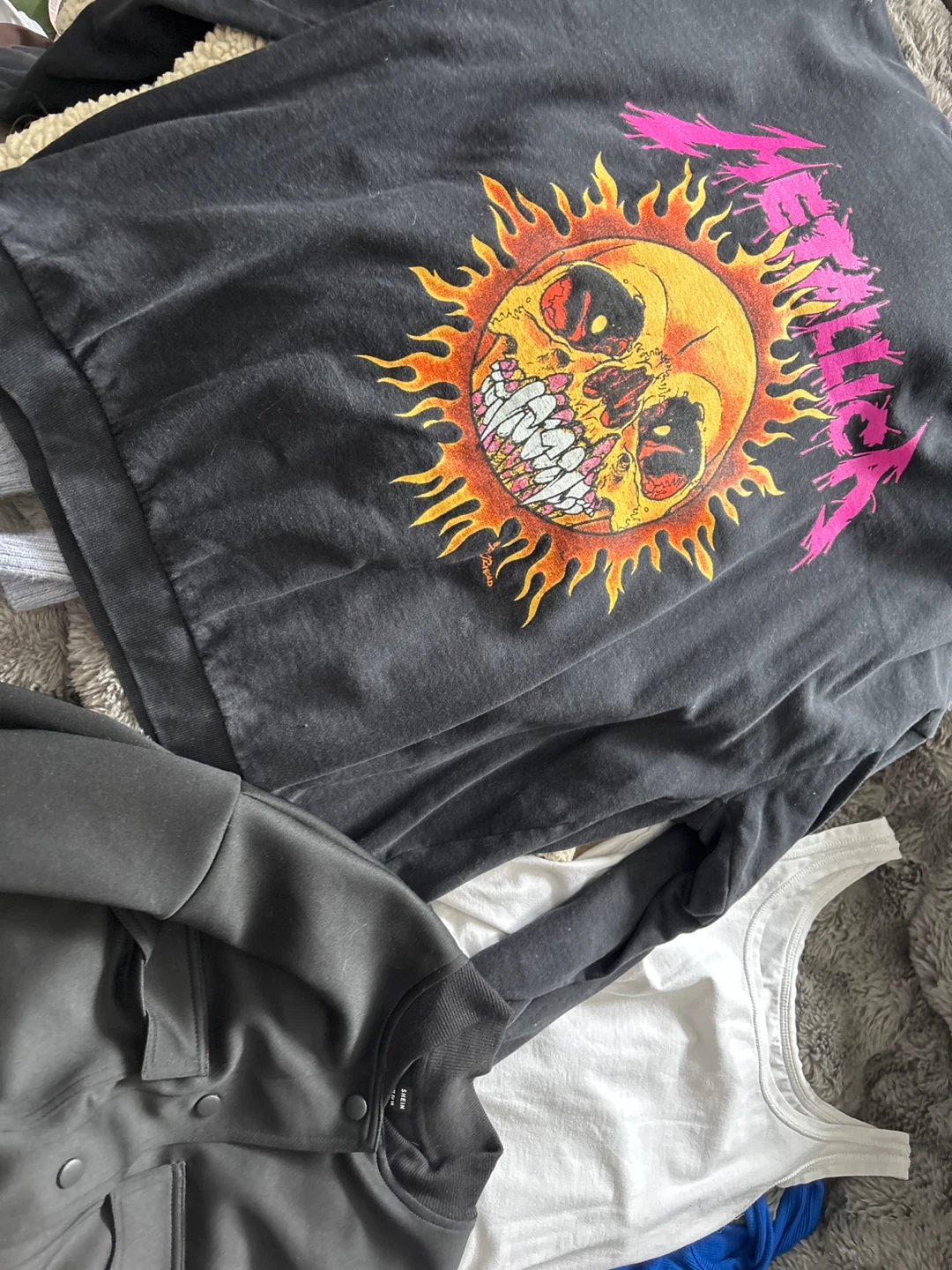 Clothing lot - photo 5