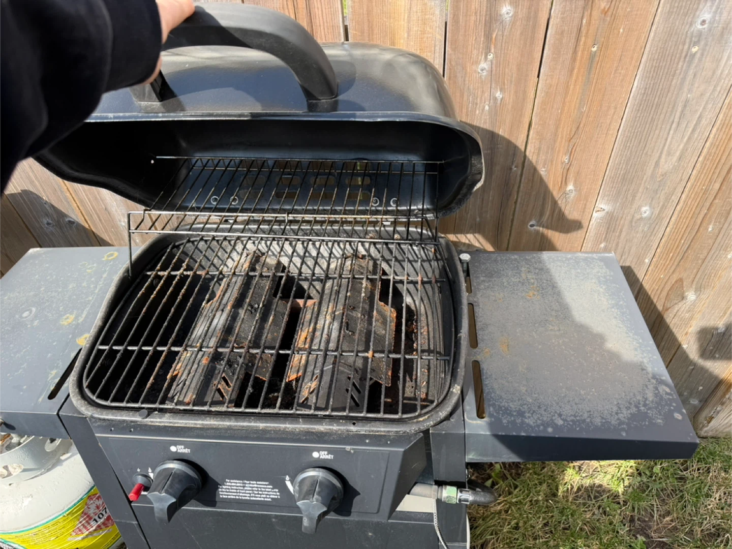 RevelAire Gas Grill - photo 2