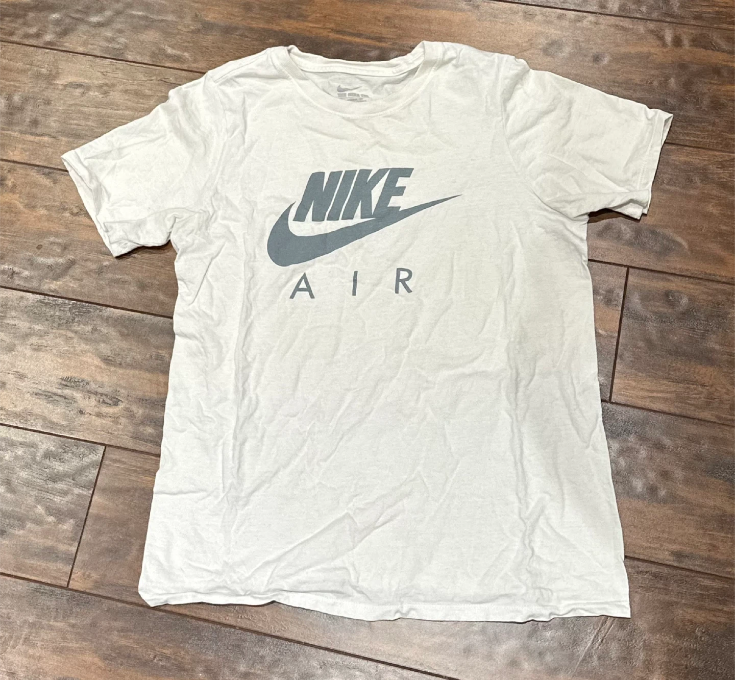White Graphic T-shirt