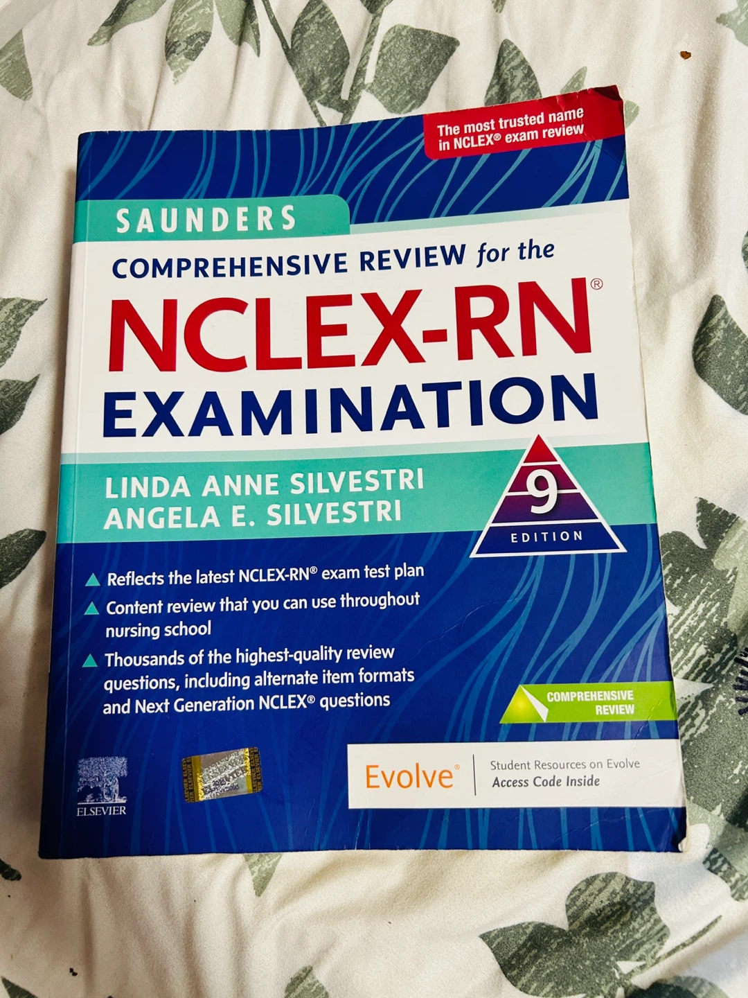 Saunders Review for NCLEX-RN  9th Edition