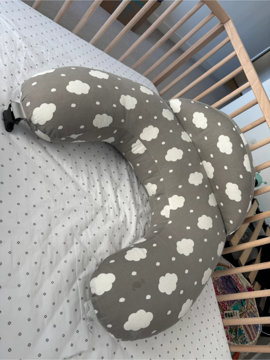Momcozy - Grey Cloud Nursing Pillow
