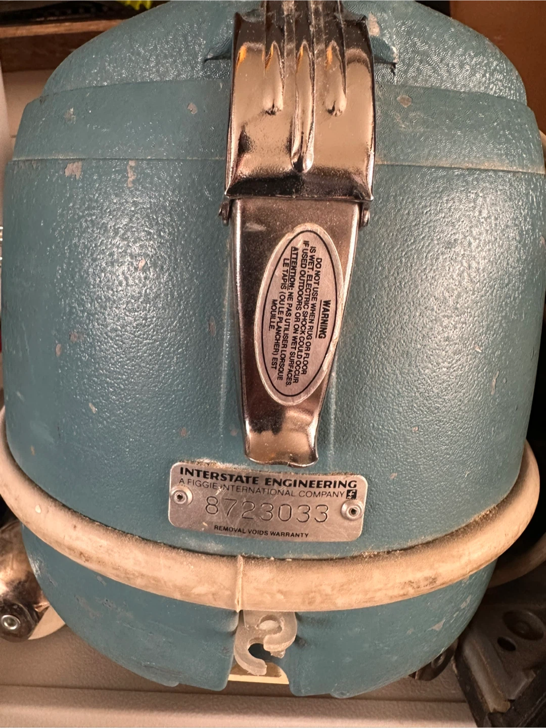 Vintage Compact 2-Motor Vacuum Cleaner - photo 2