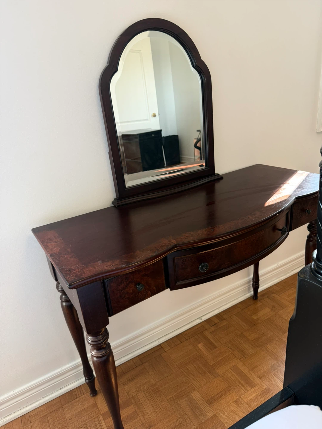 Antique European Style Console Table with Mirror - photo 2